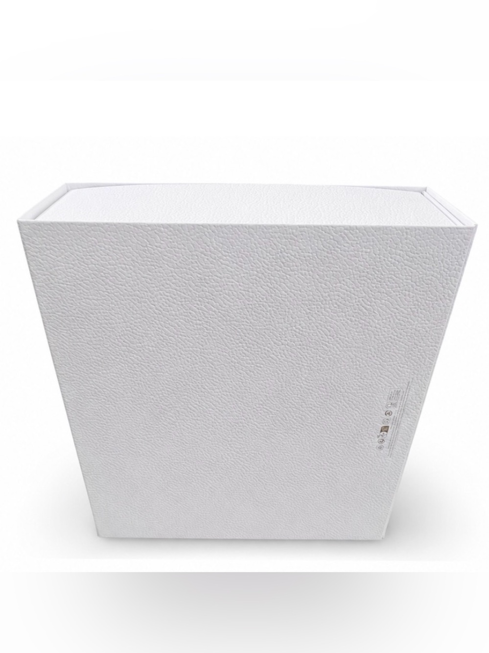 DIOR: Authentic Gift Box - Picture 2 of 3